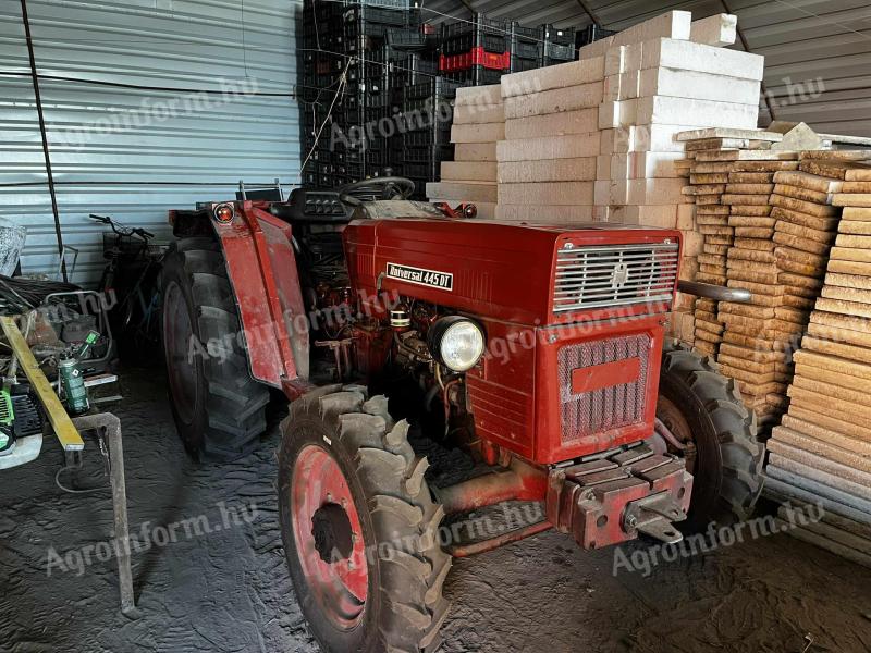 UTB Universal 445 DT