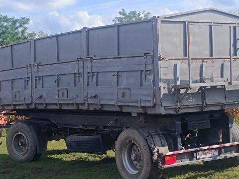 Piros rendszámos Kögel 18 tonnás pótkocsi Piros rendszámos Kögel 18 tonnás pótkocsi