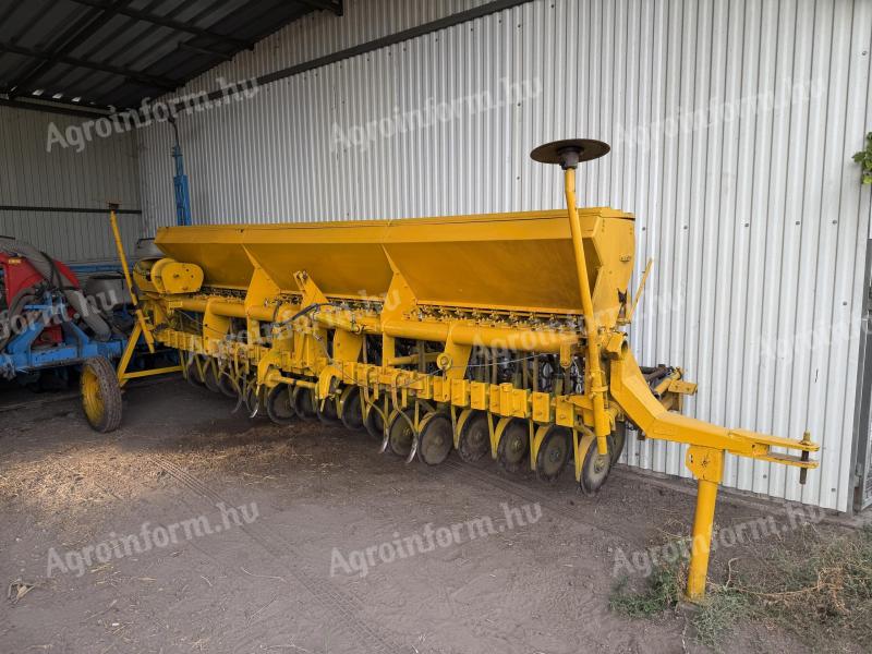 SUP (Agromat) SC 31 dupla tárcsás gabonavetőgép