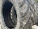 650/65R42 BKT gumiabroncs eladó