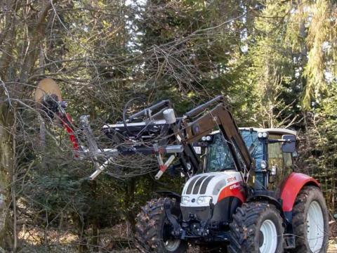 Fliegl egytárcsás ágvágó