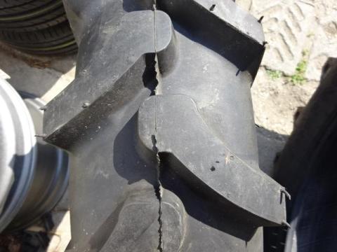 7.50 R20 Armour R1 Új Gumiabroncs 7.50 R20 Armour R1 Új Gumiabroncs