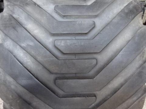 550/45 R22.5 BKT Flotation 648T Használt Gumiabroncs 550/45 R22.5 BKT Flotation 648T Használt Gumiabroncs