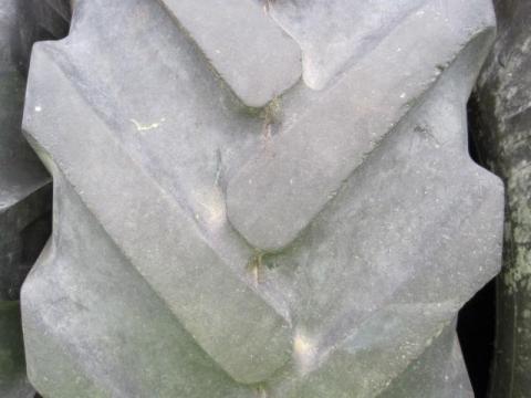 11.0/65R12 Continental AS Farmer Használt Gumiabroncsok 11.0/65R12 Continental AS Farmer Használt Gumiabroncsok