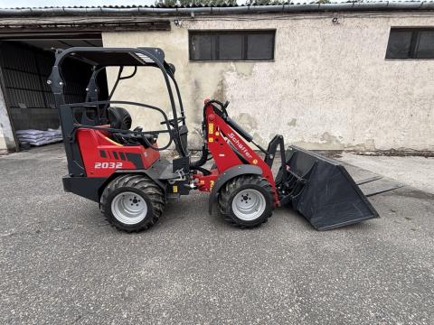 Schaffer 2032-es rakodógép eladó