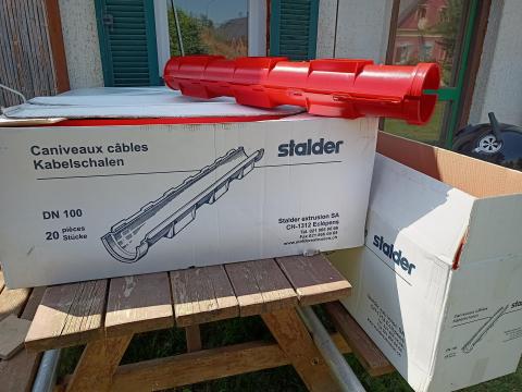Új Földkábel tok Kábelvédő 1m/szál tokozott 100mm Új Földkábel tok Kábelvédő 1m/szál tokozott 100mm