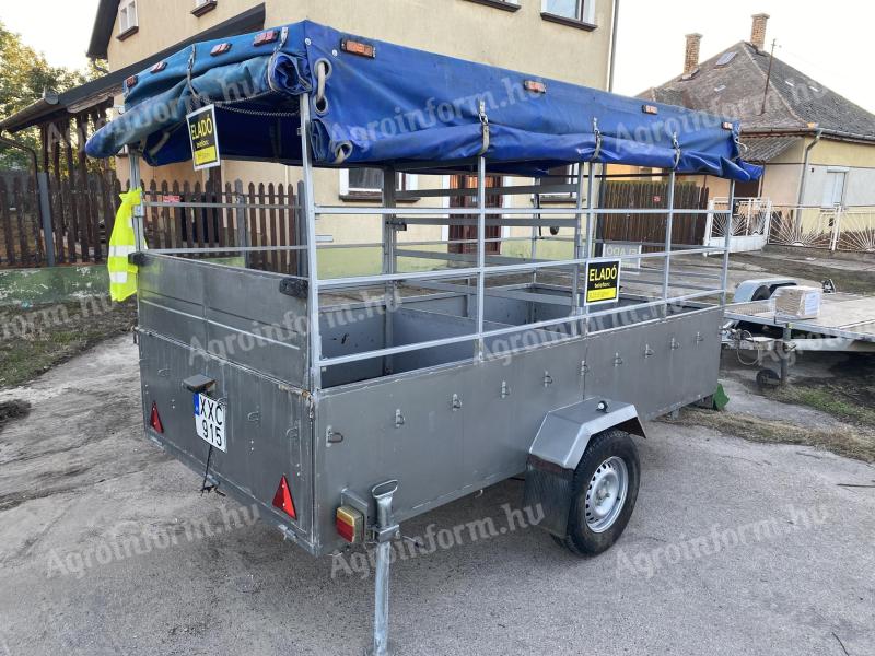 Eladó nagy teherbírású ponyvás utánfutó, 3 m hosszú, 1,5 m széles, 750 kg össztömeg