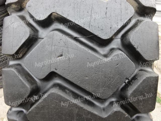 20.5 R25 Dynamaxx Omnigrip+ Használt Gumiabroncs