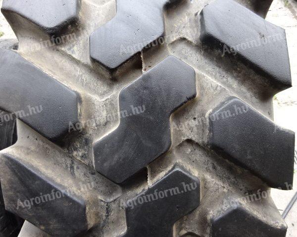 400/70 R20 Firestone Utility Duraforce Használt Gumiabroncs
