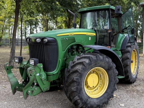 John Deere 8220 traktor