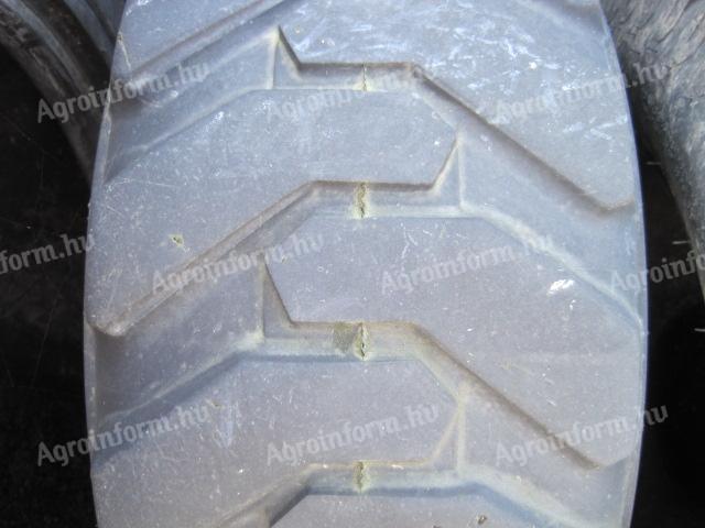 23x8.50 R12 Galaxy D83 Használt Gumiabroncs