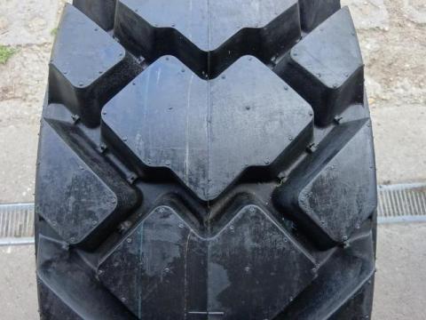 12x16.5 Galaxy Hulk Új Gumiabroncs 12x16.5 Galaxy Hulk Új Gumiabroncs