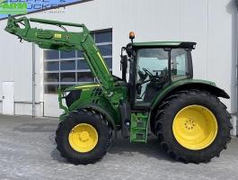 John Deere 6110 R traktor