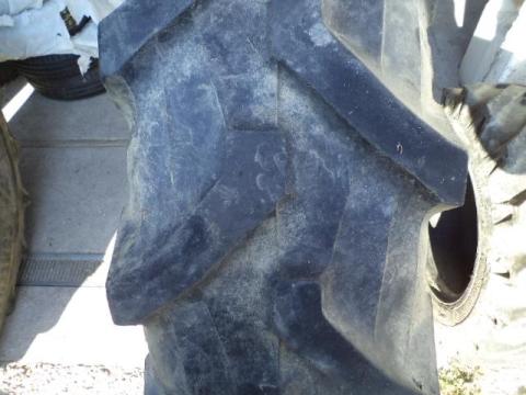 13.6 R28 Pirelli TM200 Használt Gumiabroncs