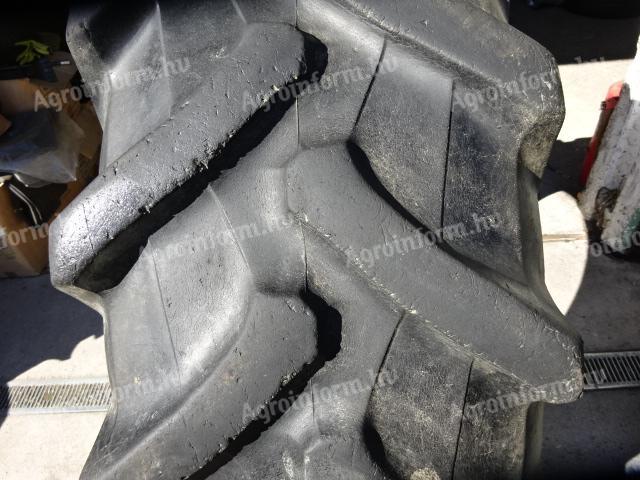 420/70 R30 Pirelli TM700 Használt Gumiabroncs