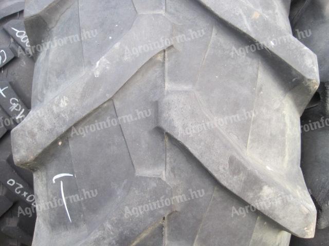 320/70 R20 Pirelli TM700 Használt Gumiabroncs