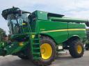 JOHN DEERE S770i