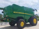 JOHN DEERE S770i