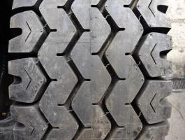 12.5 R20 Semperit M236 Új Gumiabroncs