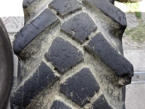 12.5 R20 StarMaxx SM-PT Használt Gumiabroncs 12.5 R20 StarMaxx SM-PT Használt Gumiabroncs