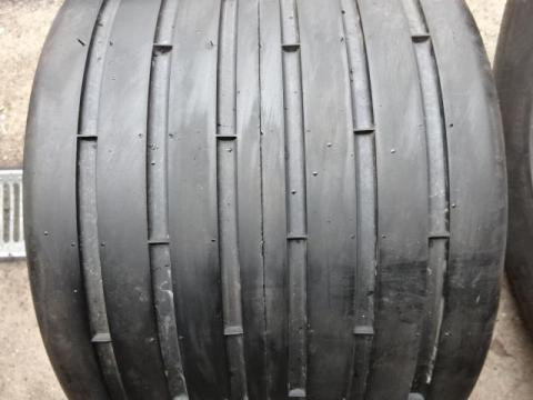 16X9.50 R8 Staro HT Új Gumiabroncs 16X9.50 R8 Staro HT Új Gumiabroncs