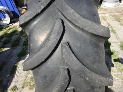 420/70 R28 Vredestein Traxion + Használt Gumiabroncs 420/70 R28 Vredestein Traxion + Használt Gumiabroncs