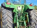 John Deere 8300