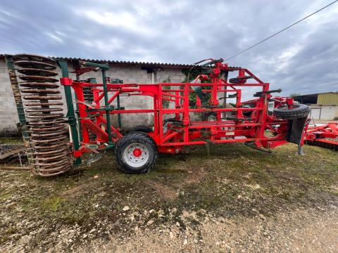 Vogel & Noot TerraTop 500 szántóföldi kultivátor eladó Vogel & Noot TerraTop 500 szántóföldi kultivátor eladó