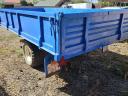 Hódgép Agrofix-03 piros rendszámos traktor pótkocsi eladó