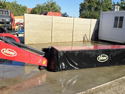 Vicon Extra 232 tárcsás kasza hibátlan állapotban Vicon Extra 232 tárcsás kasza hibátlan állapotban