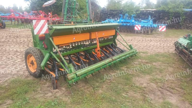 Amazone D8/30 Super tárcsás gabonavetőgép