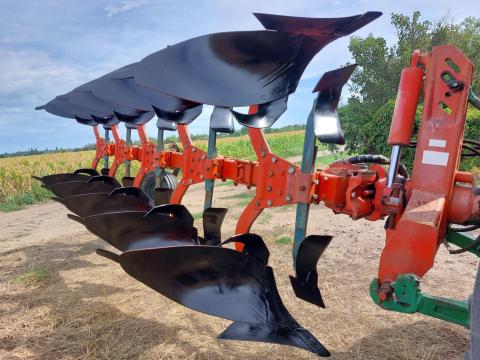 Vogel Noot XS 1050 5 fejes váltvaforgatós eke eladó