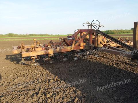 KRM forgókapás magágy-előkészítő eladó KRM forgókapás magágy-előkészítő eladó