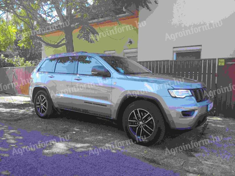 Jeep Grand Cherokee 3.0 V6 D aut. 250 LE,  2017, szervizkönyves,  eladó