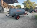 Bauer 3000l szippantó eladó