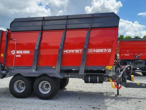 Új Metal-Fach / MetalFach N267 Hornet 6-12 tonnás trágyaszóró