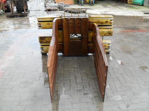 Targonca adapterek eladók többféle típusban