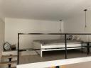 Budapesten, a VIII. kerületben, a Corvin Pláza mellett 39 m²-es galériás lakás eladó
