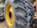 John Deere 4650
