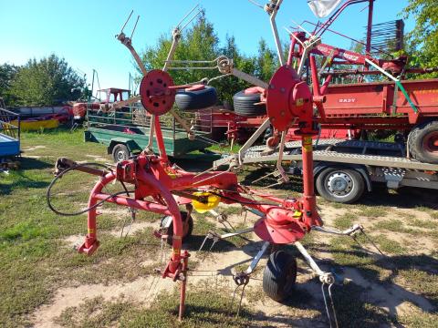 Pöttinger rendterítő 5,00 m 