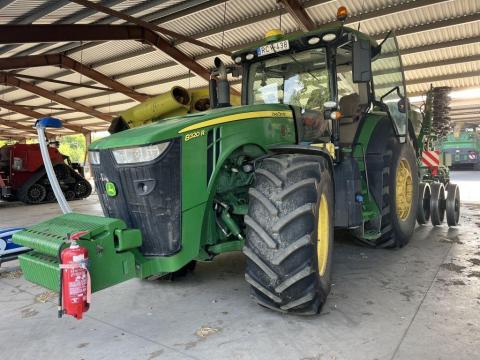 JD 8320 R traktor eladó - KITE szervizelt, ikerkerekes JD 8320 R traktor eladó - KITE szervizelt, ikerkerekes