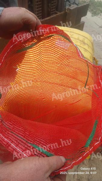 Burgonya,paprika ,hagyma erősített zsák