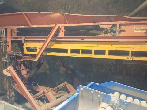 Kazalbarakó prizmázó burgonya ,hagyma zöldségek Kazalbarakó prizmázó burgonya ,hagyma zöldségek