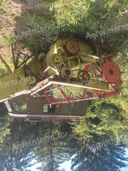 Eladó CLAAS Mercator 60 kombájn két vágóasztallal