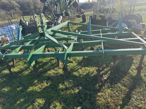 Eladó Gruber 14 kapás, 4 méter széles talajművelő gép