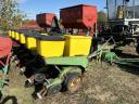 John Deere 6 soros szemenkénti vetőgép