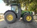 Felújított motorral rendelkező JD 8320R traktor eladó