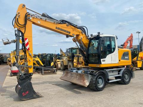 Liebherr A914 / 2019 / 6 600 üzemóra / Lízing 20%-tól