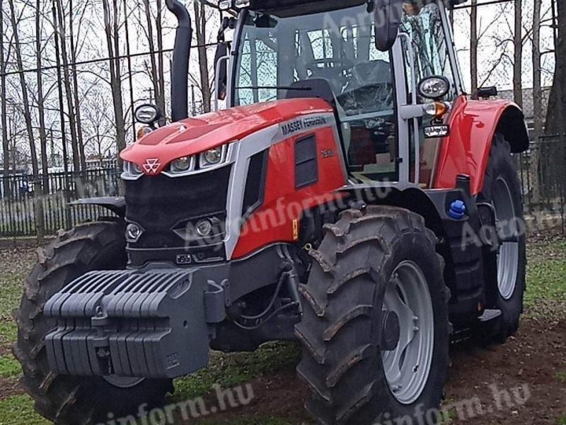 Massey Ferguson 7S.155 Dyna-6 traktor