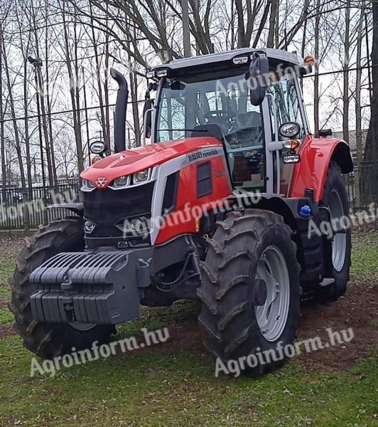 Massey Ferguson 7S.155 Dyna-6 traktor